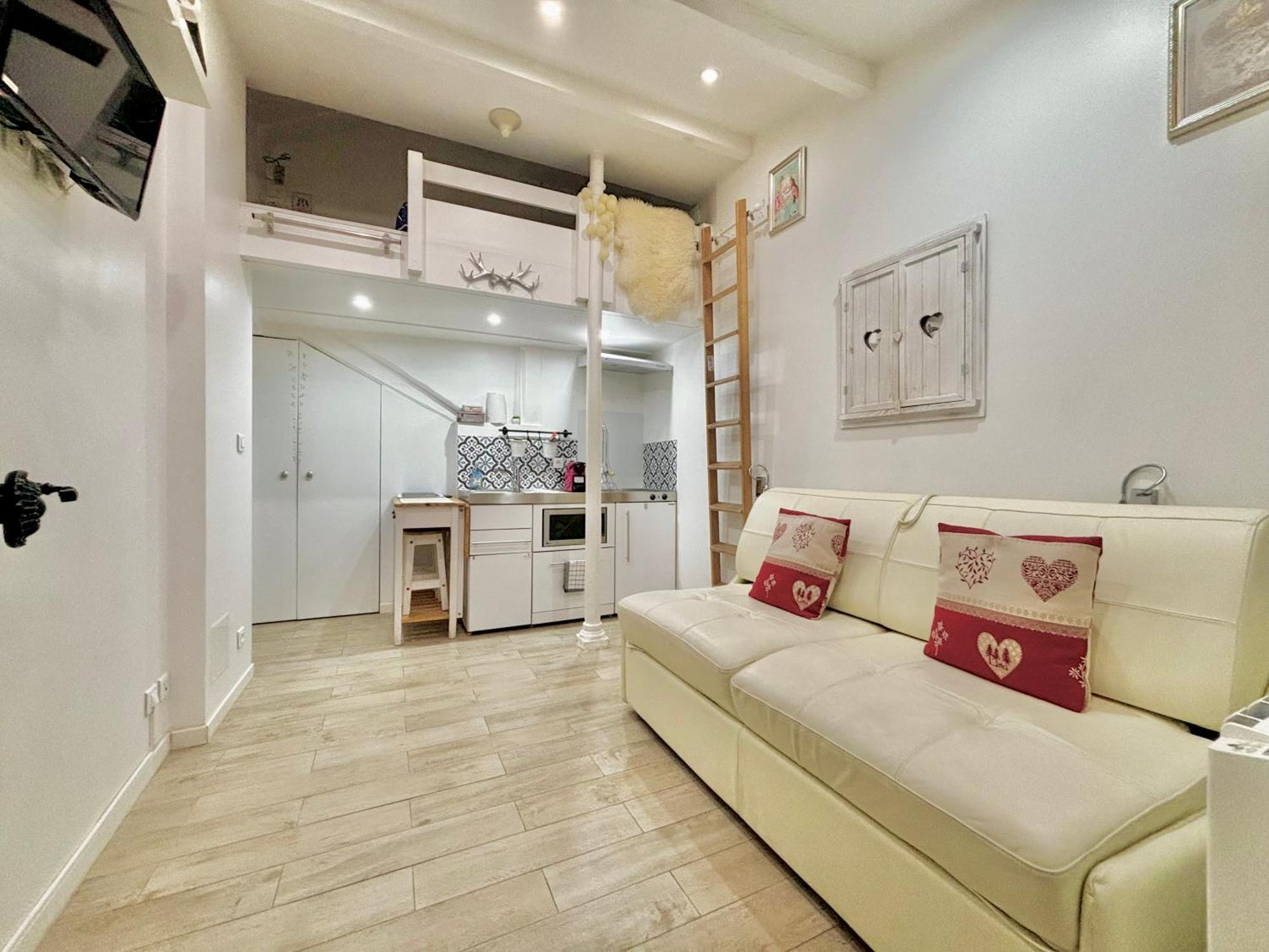 Appartamento Superb Tiny House In Heart Of Paris 1St! Esterno foto