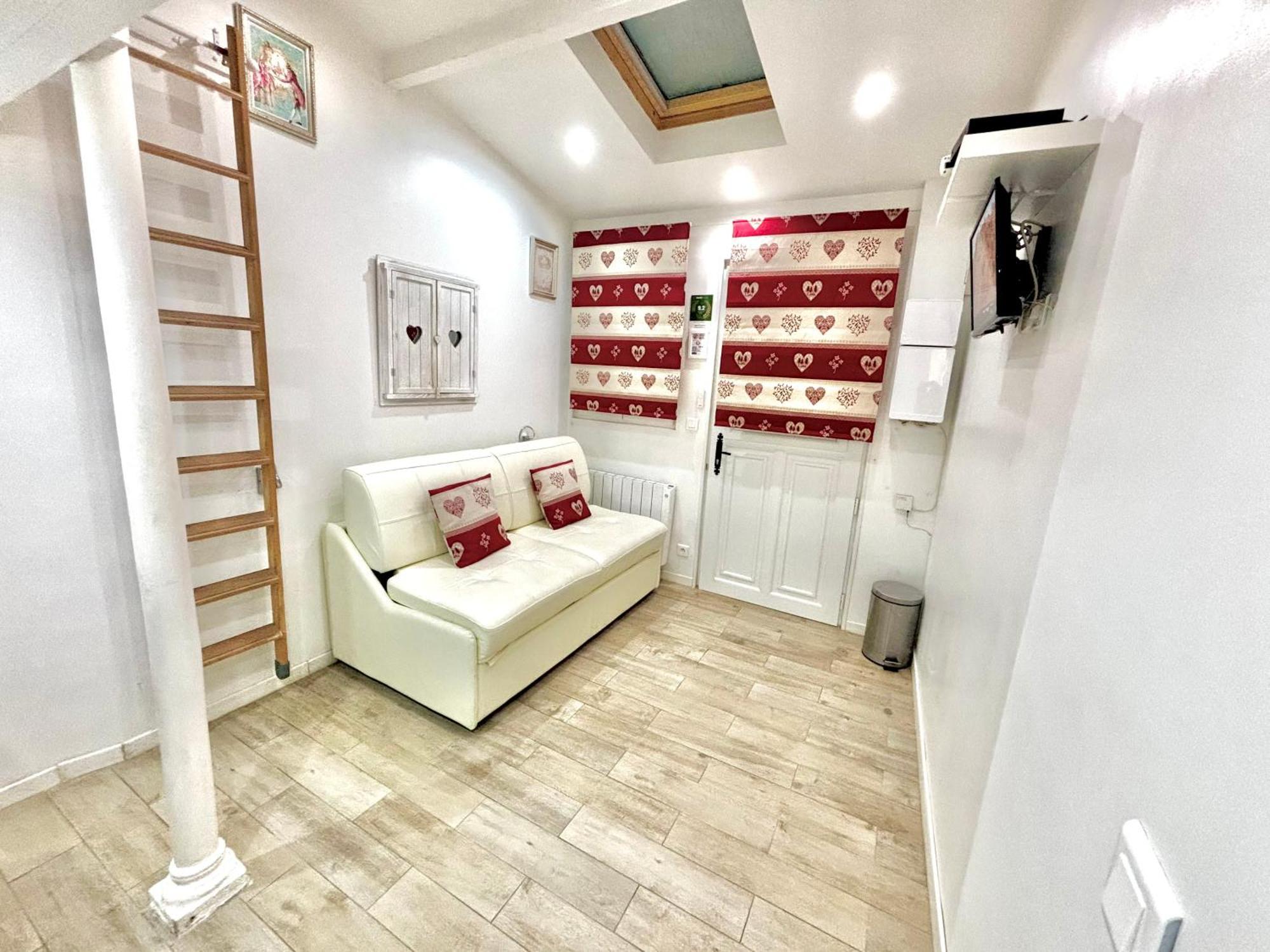 Appartamento Superb Tiny House In Heart Of Paris 1St! Esterno foto