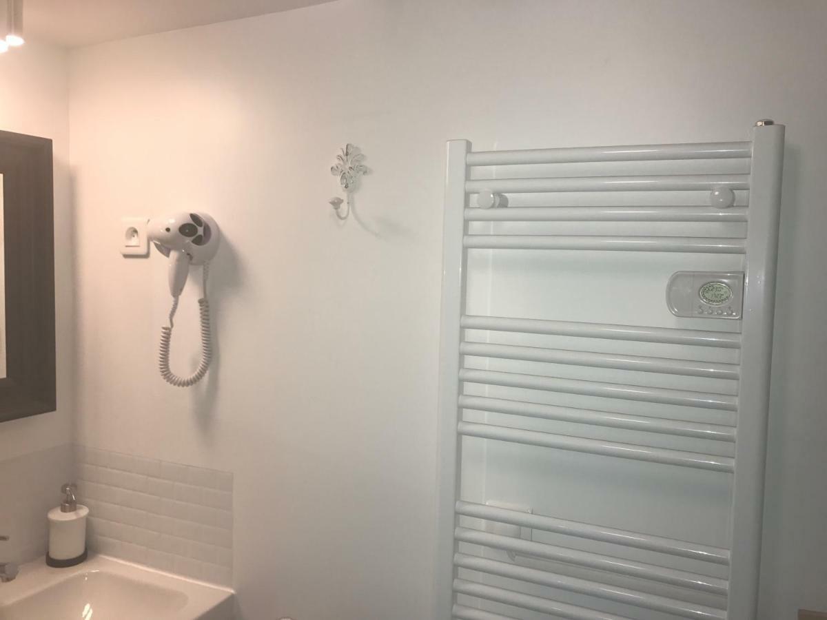 Appartamento Superb Tiny House In Heart Of Paris 1St! Esterno foto